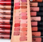 رژلب مایع بادوام ۲۴ ساعته گلدن رز - تصویر 37